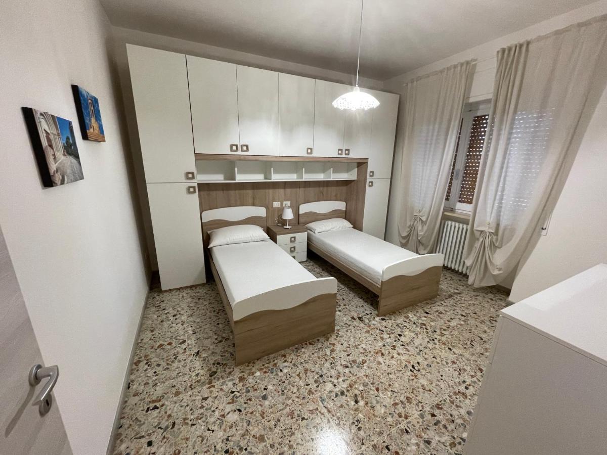 Apartmán 4 Pini Ancona Exteriér fotografie